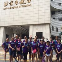 赞扬团员们在海外持之以恒传承和弘扬中华文化的可贵精神