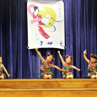 OAEC 小演员们在休斯顿双语学校中秋晚会上的精彩表演