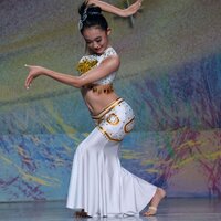 Joanna Yu的独舞 孔雀--获StarQuest 2014总分第四名(12-14岁组)