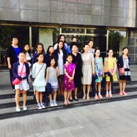 国侨办裘援平主任鼓励孩子们努力学习, 当好中美文化交流的小使者